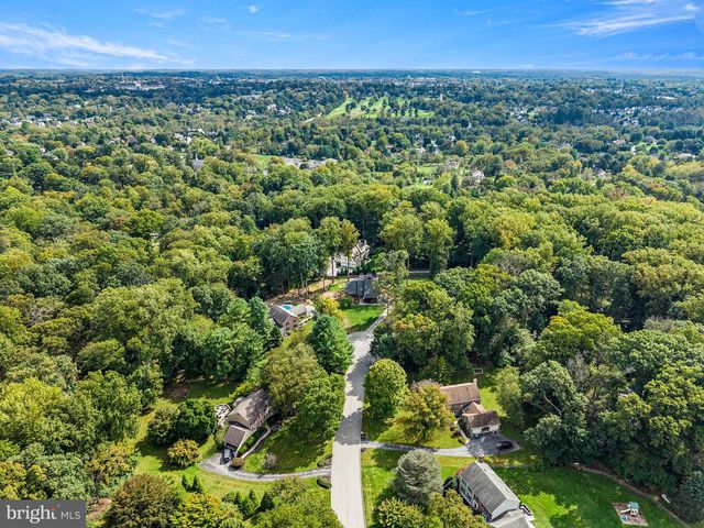 307 SPINDLE LN, West Chester, PA 19380