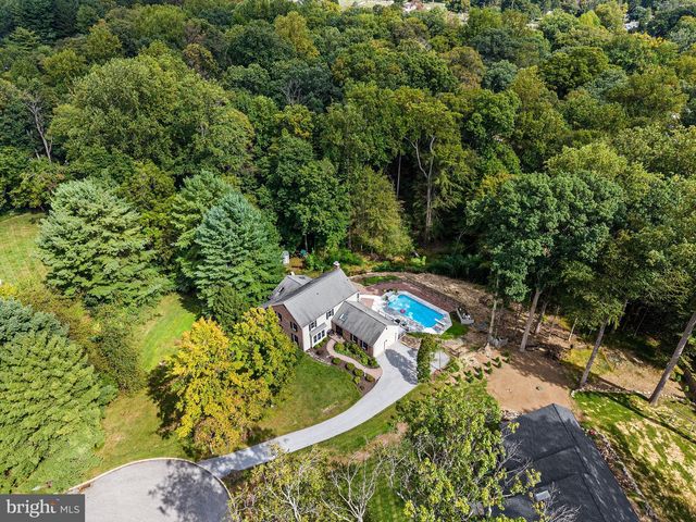 307 SPINDLE LN, West Chester, PA 19380