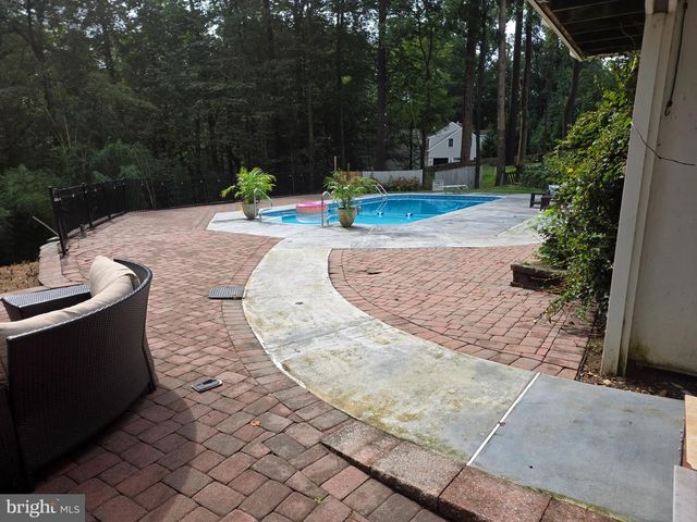 307 SPINDLE LN, West Chester, PA 19380