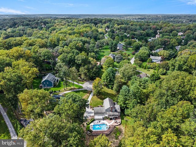 307 SPINDLE LN, West Chester, PA 19380