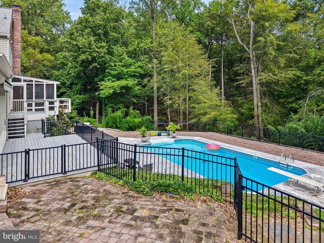 307 SPINDLE LN, West Chester, PA 19380