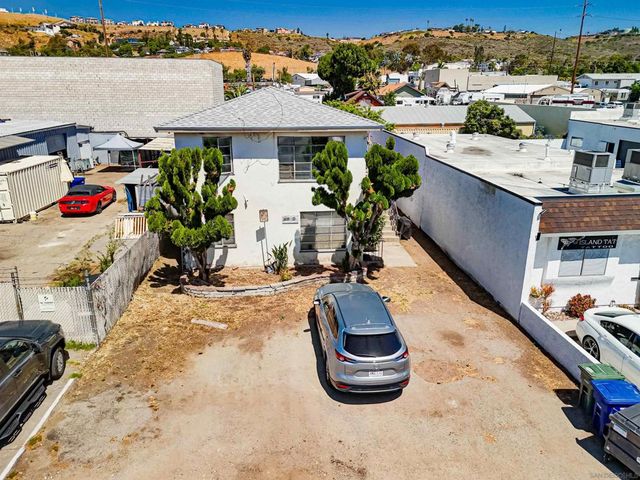 7902 8 Lester Ave, Lemon Grove, CA 91945