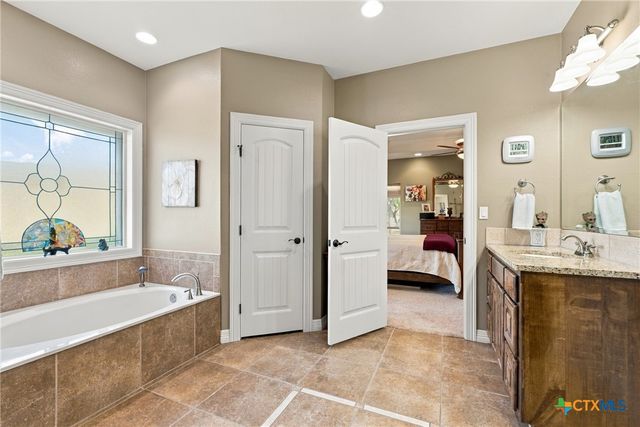 1550 CR 119, Burnet, TX 78611