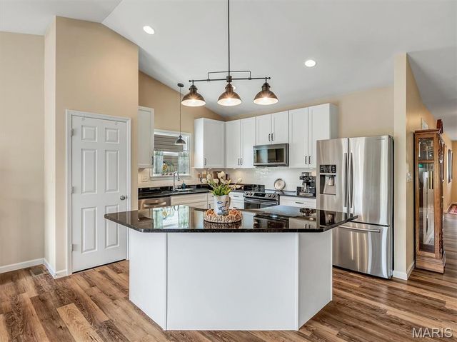17456 Wyman Ridge Drive, Eureka, MO 63025