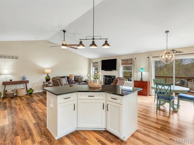 17456 Wyman Ridge Drive, Eureka, MO 63025