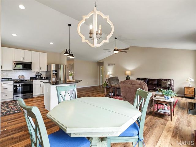 17456 Wyman Ridge Drive, Eureka, MO 63025
