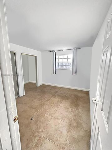 8361 NW 24th Ct, Sunrise, FL 33322