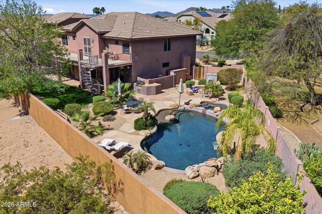 6117 E PALOMINO Lane, Scottsdale, AZ 85266