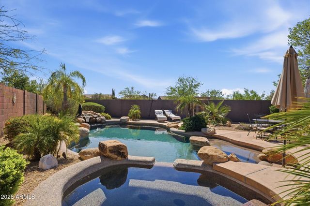 6117 E PALOMINO Lane, Scottsdale, AZ 85266