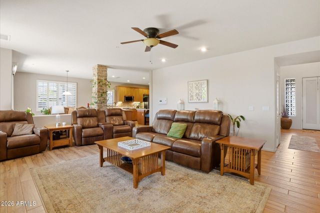 6117 E PALOMINO Lane, Scottsdale, AZ 85266