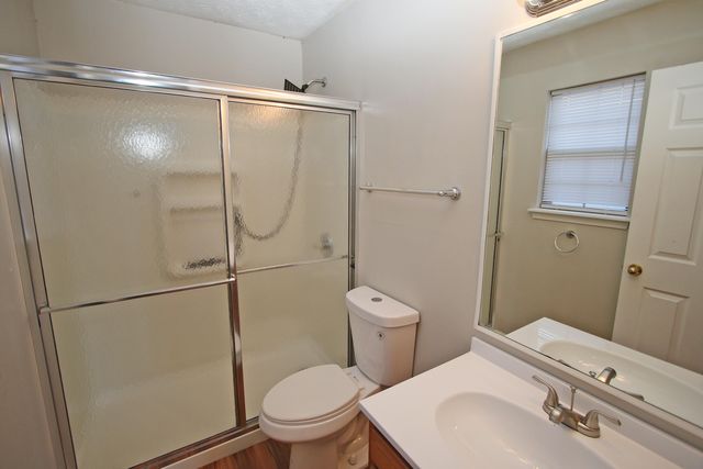 276 Pleasant Pointe Drive, Lexington, KY 40517