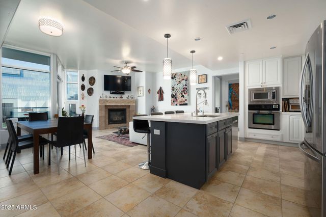 140 E RIO SALADO Parkway 509, Tempe, AZ 85281