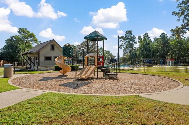 17011 Burke Lake Lane, Houston, TX 77044