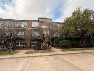 1725 Harvey Mitchell Parkway S 1430, College Station, TX 77840