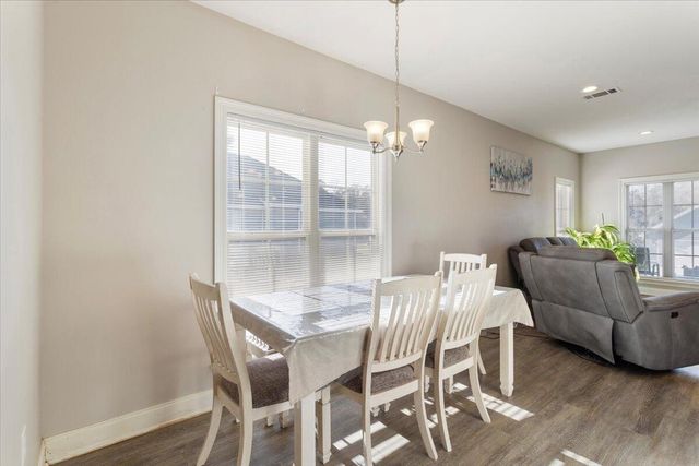 11 Cosmos, Hattiesburg, MS 39402