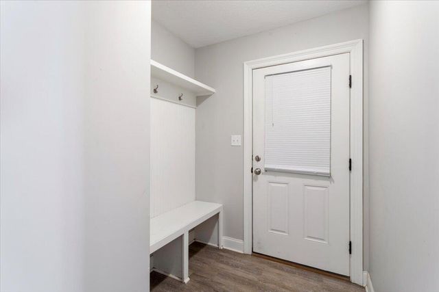 11 Cosmos, Hattiesburg, MS 39402