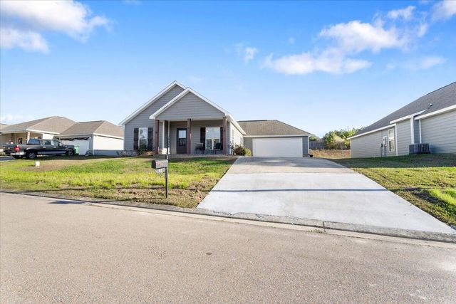 11 Cosmos, Hattiesburg, MS 39402