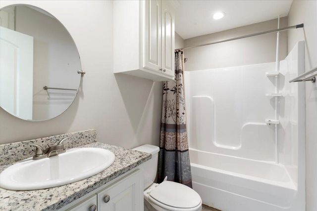 11 Cosmos, Hattiesburg, MS 39402