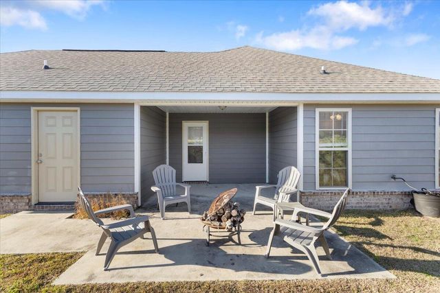 11 Cosmos, Hattiesburg, MS 39402