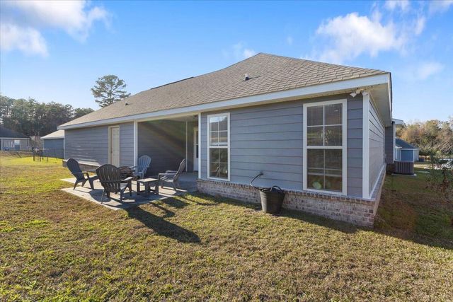 11 Cosmos, Hattiesburg, MS 39402