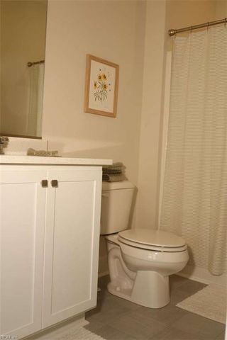 904 Douglas Eley LN, Chesapeake, VA 23322