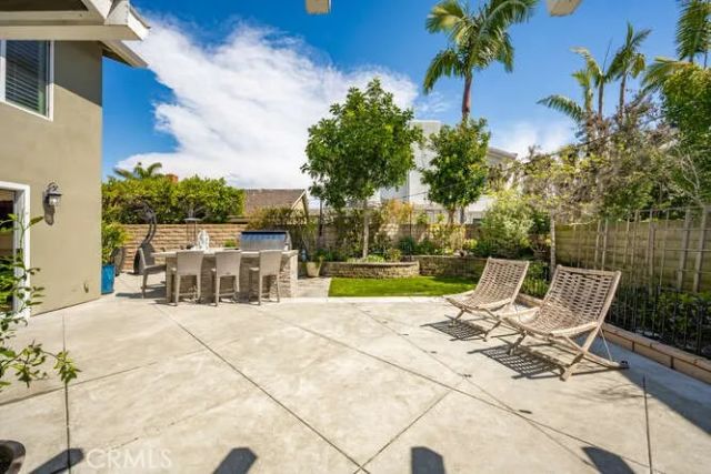 16332 Spartan Circle, Huntington Beach, CA 92649