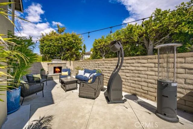 16332 Spartan Circle, Huntington Beach, CA 92649
