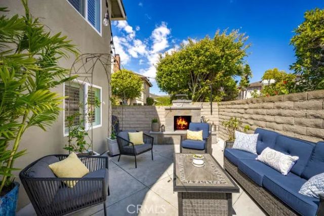 16332 Spartan Circle, Huntington Beach, CA 92649