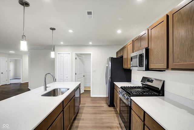 134 Maxim Court, Cumberland, IN 46229