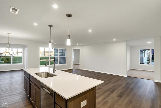 134 Maxim Court, Cumberland, IN 46229