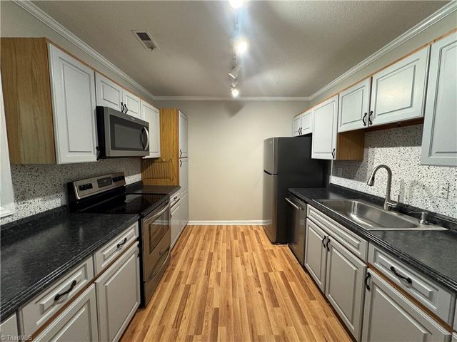 630 Balfour Road, Winston-salem, NC 27104