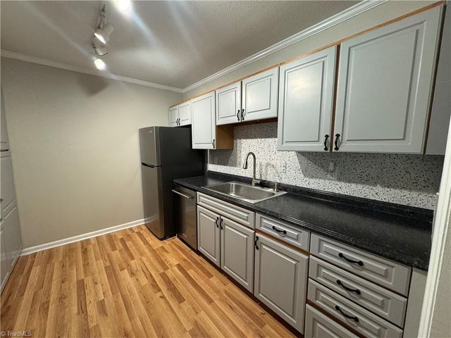630 Balfour Road, Winston-salem, NC 27104