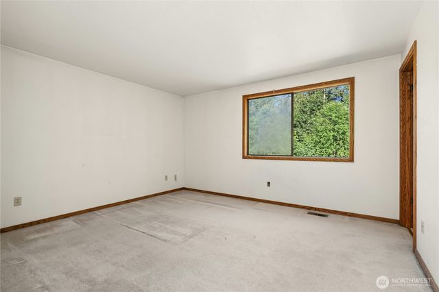 18515 NE 143rd Place, Woodinville, WA 98072