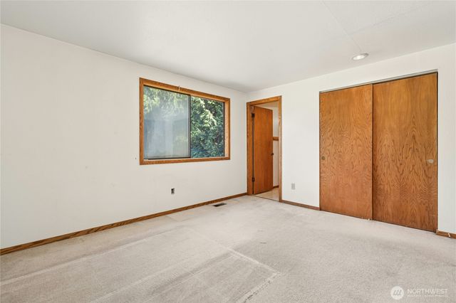 18515 NE 143rd Place, Woodinville, WA 98072