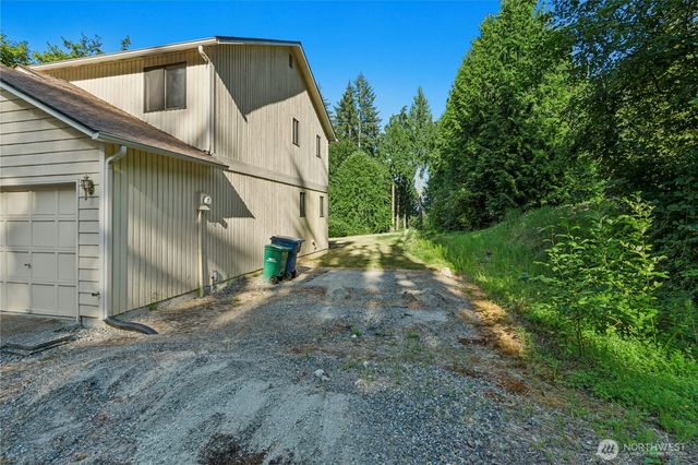 18515 NE 143rd Place, Woodinville, WA 98072