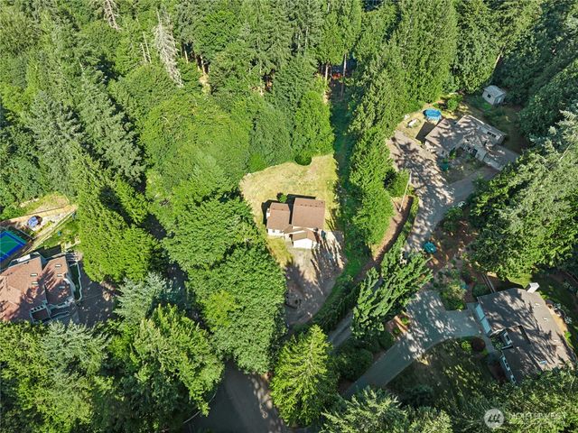 18515 NE 143rd Place, Woodinville, WA 98072