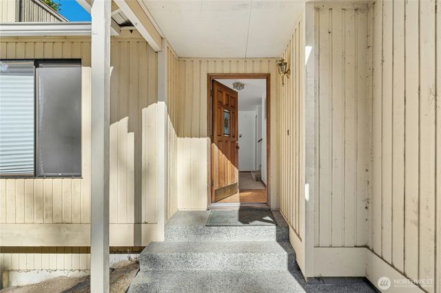 18515 NE 143rd Place, Woodinville, WA 98072