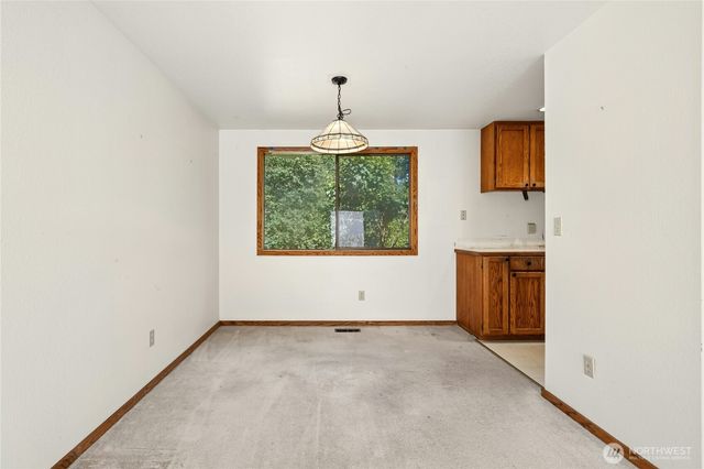 18515 NE 143rd Place, Woodinville, WA 98072