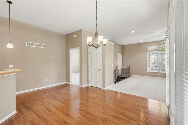 15671 S Hillside Street 2303, Olathe, KS 66062