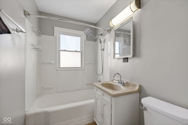 2033 E Legrande Avenue, Indianapolis, IN 46203