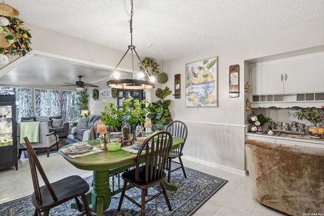 910 Oakridge, Pleasanton, TX 78064