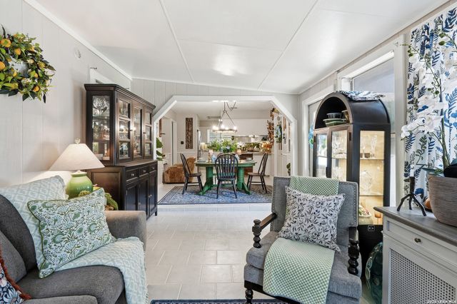 910 Oakridge, Pleasanton, TX 78064