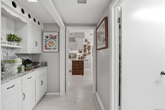 910 Oakridge, Pleasanton, TX 78064