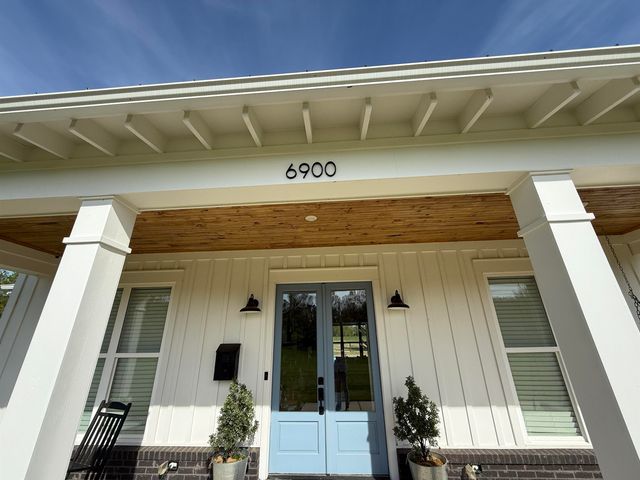 6900 SALEM DR, Lakeland, TN 38002