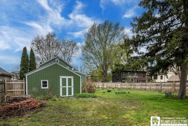 112 Los Robles Street, Amherst, NY 14221