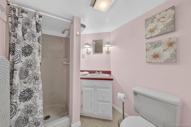 17 Townsend Boulevard, Pawling, NY 12564