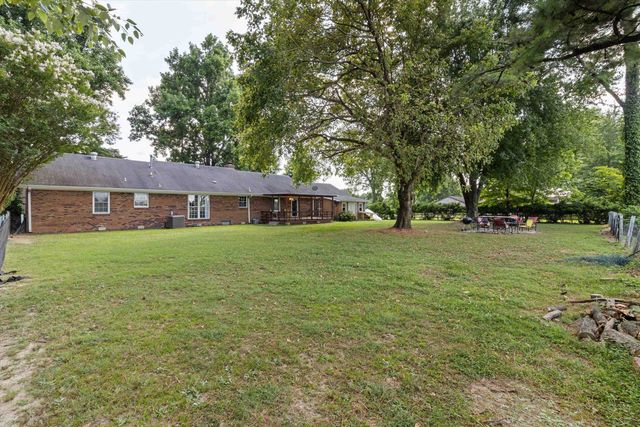 202 HOLLY GROVE RD, Covington, TN 38019