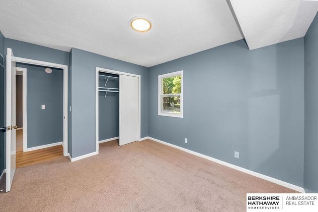 4201 Bel-Ridge Drive, Lincoln, NE 68521