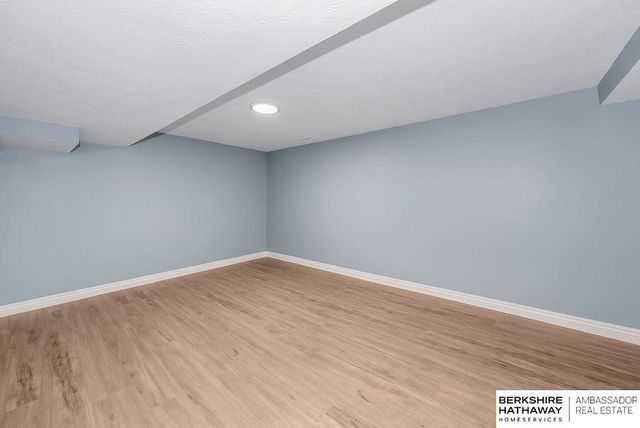 4201 Bel-Ridge Drive, Lincoln, NE 68521