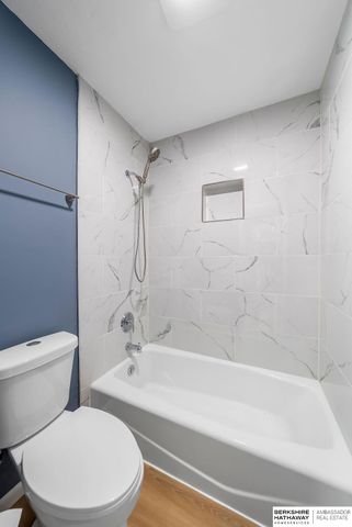 4201 Bel-Ridge Drive, Lincoln, NE 68521